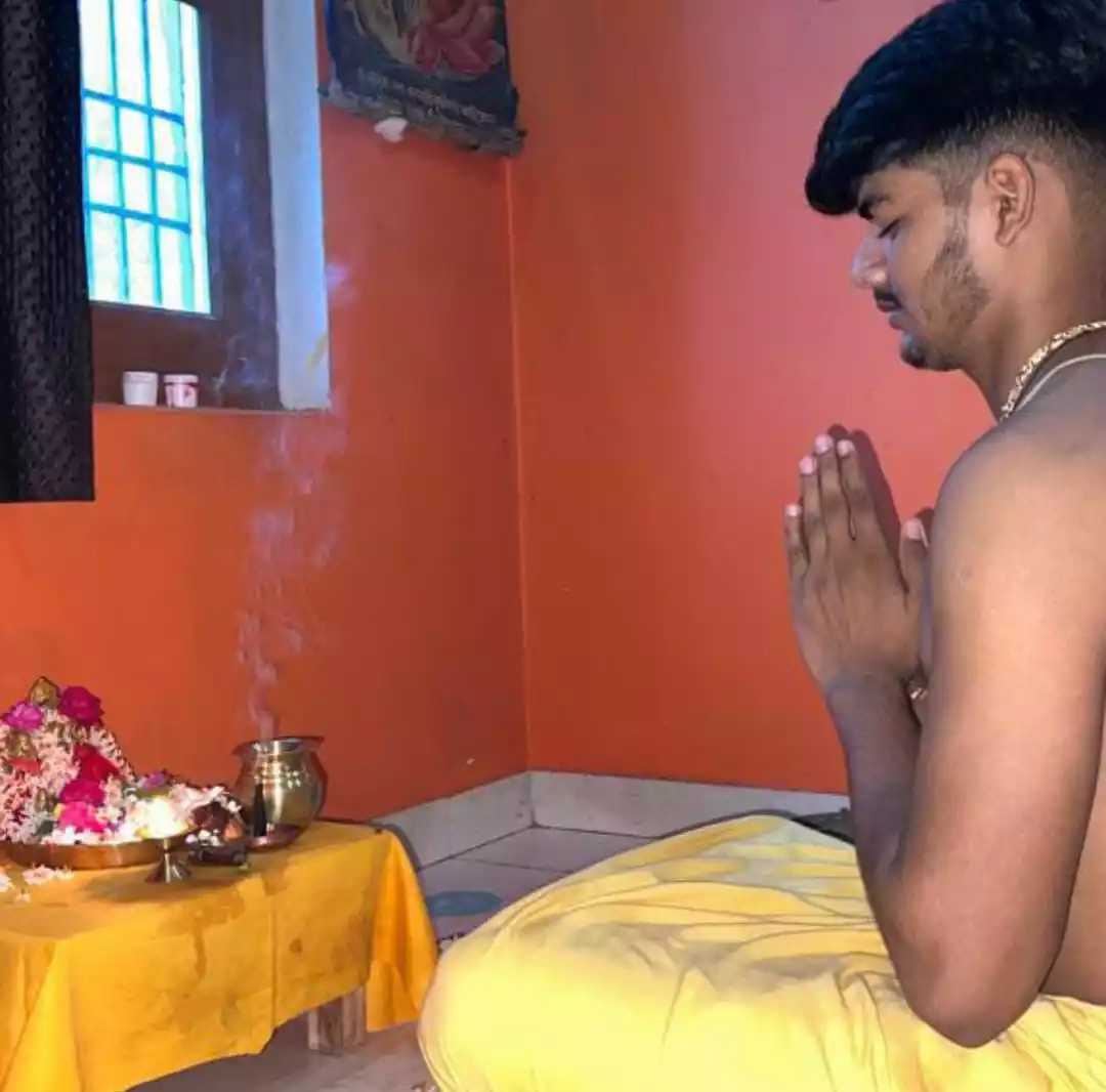 Astrro Abhinav Tripathi